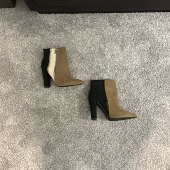 New without tags JustFab super cute boots. - Picture 1 of 4